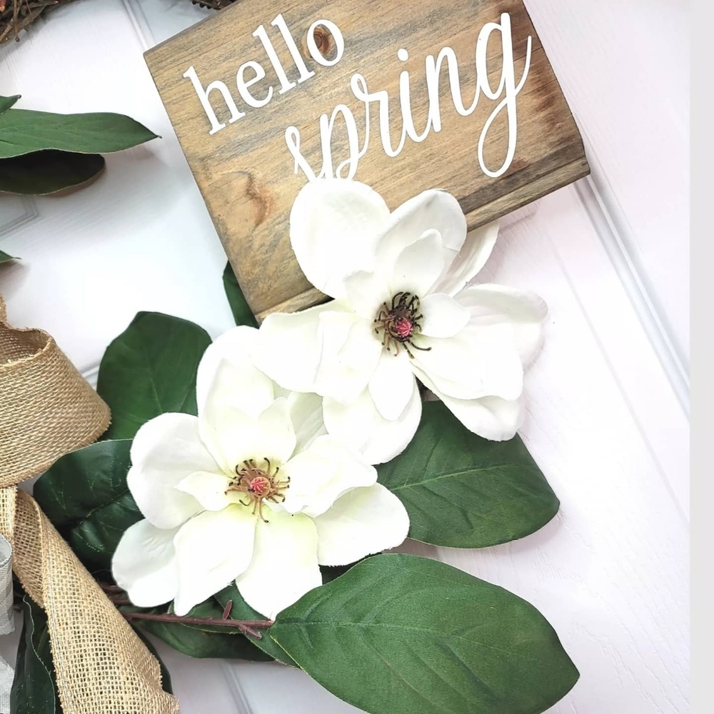 Custom Magnolia Wreath Hello Spring - Picture 3 of 3